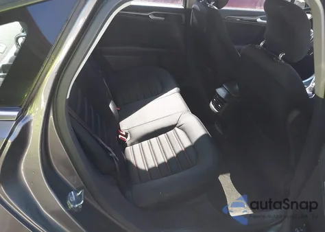 2013 Ford Fusion Se z USA, uszkodzony, nr VIN 3FA6P0H95DR131462